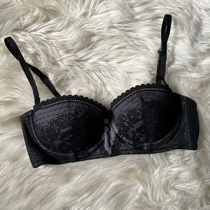 Adore Me Black and Purple Strapless Push Up Bra